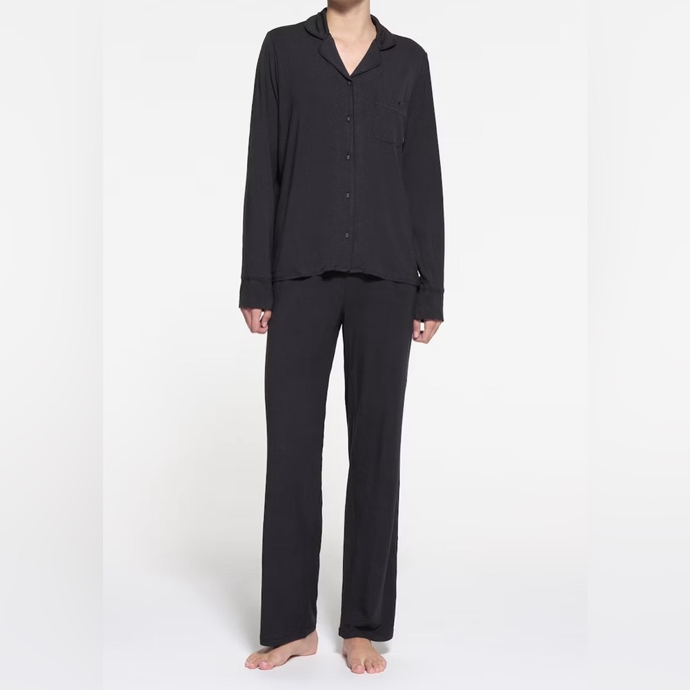 Skims Black Sleepwear Set